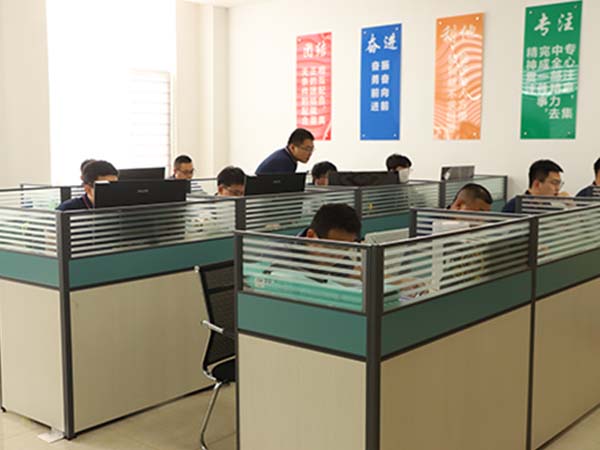 工業(yè)焊接機器人生產(chǎn)廠家注意事項